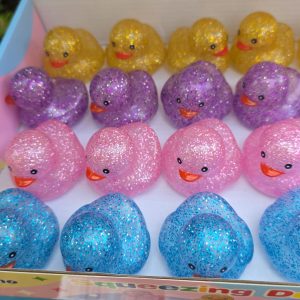 Squeezing Ducklings